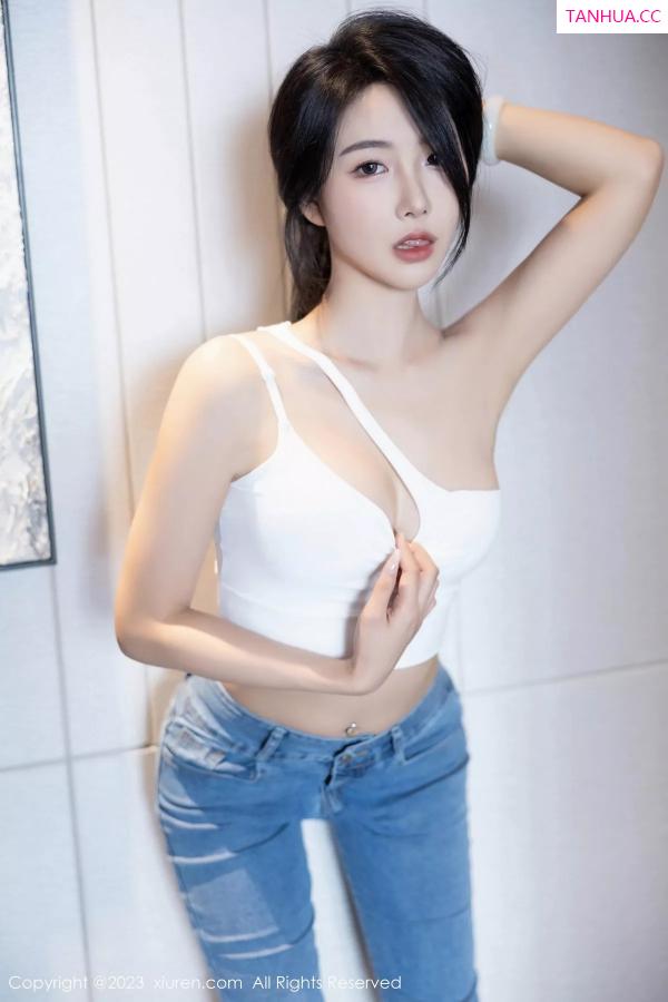   [XiuRen]高清写真图 2023.12.08 No.7781 苏苏阿 时尚牛仔裤第26张图片
